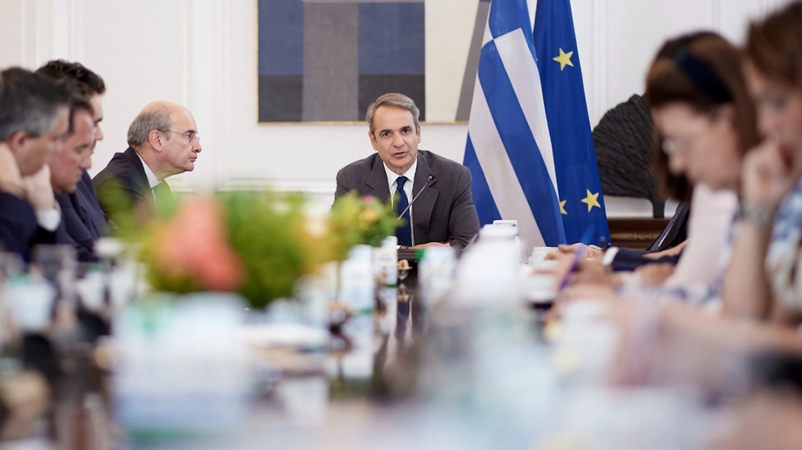 ΟΠΕΚΕΠΕ: Κυβερνητική επιχείρηση απεγκλωβισμού με προαναγγελία διεκδίκησης παράνομων επιχορηγήσεων