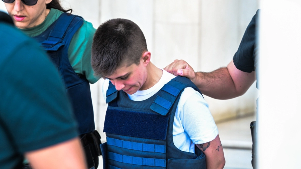 Ειρήνη Μουρτζούκου: Πώς τη συνέλαβαν σε ξενοδοχείο της Ομόνοιας – Τι λένε κάτοικοι και επιχειρηματίες