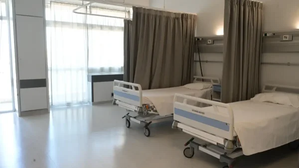 Έφυγε για μεταμόσχευση στην Ιταλία ο 18χρονος Μάριος – Πάσχει από σπάνιο σύνδρομο, η ανάρτηση του Άδωνι Γεωργιάδη