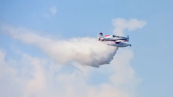 Φωτιά στην Αρχαία Ολυμπία, στην περιοχή Άγιος Γεώργιος – Επιχειρούν 8 εναέρια μέσα
