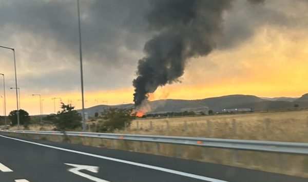 Αλεξανδρούπολη: Βελτιωμένη η εικόνα από την φωτιά στο εργοστάσιο ανακύκλωσης