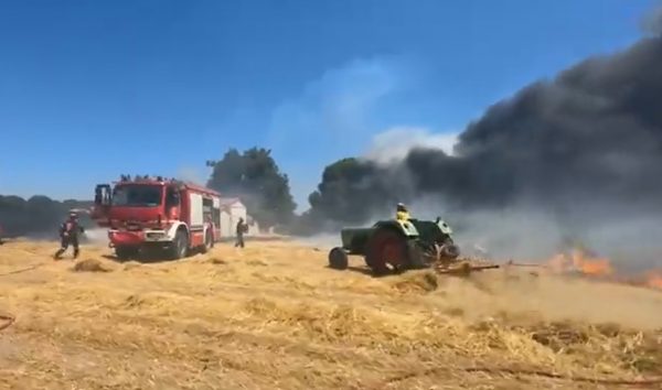 Καλύτερη η εικόνα της φωτιάς στην Καλλονή Λέσβου