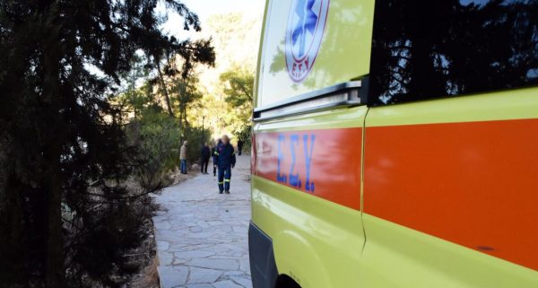 Σοκ στη Σκόπελο: 20χρονος νεκρός μετά από εκτροπή αυτοκινήτου