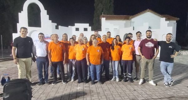 Μια ιδιαίτερη Stand up comedy night πραγματοποιήθηκε στην Αταλάντη (ΦΩΤΟ)