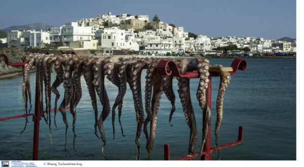 Κρήτη και Νάξος στους 5 δημοφιλέστερους ανερχόμενους προορισμούς του κόσμου για τους Αμερικανούς ταξιδιώτες