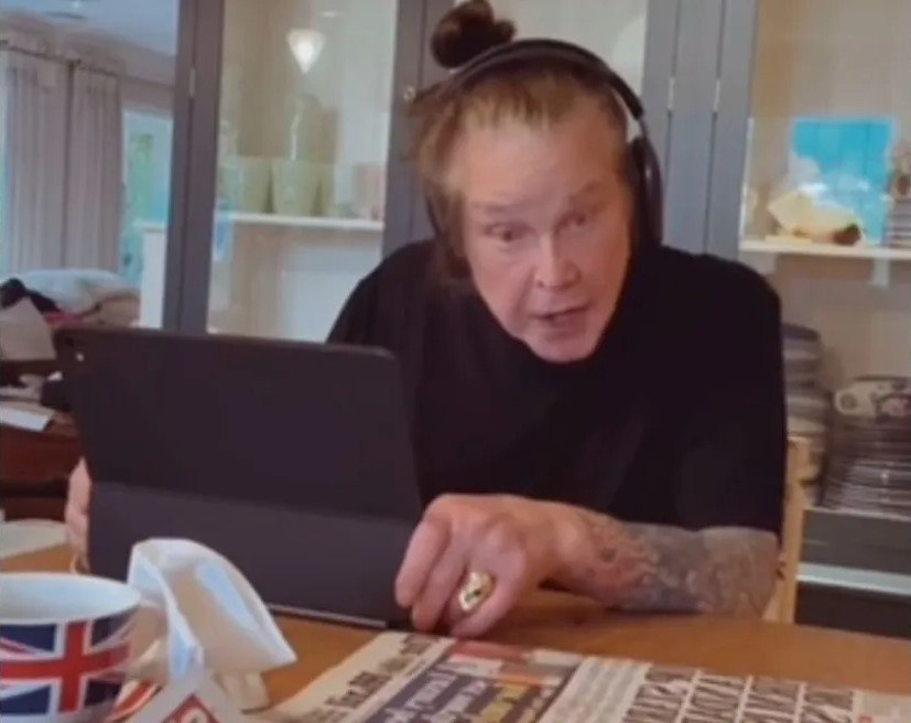 Όζι Όσμπορν: Η τελευταία εμφάνιση δύο μέρες πριν από τον θάνατό του - Έπαιρνε πρωινό με την οικογένειά του