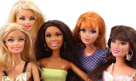 Κυκλοφόρησε η πρώτη κούκλα Barbie με διαβήτη τύπου 1