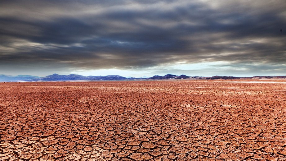 Καύσωνας με 53°C στο Ιράν: Διακοπές σε νερό και ρεύμα, κλείνουν δημόσιες υπηρεσίες