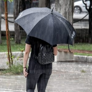 Χαλάει πάλι ο καιρός - Πού και πότε αναμένονται καταιγίδες