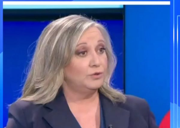 Ηρώ Καριοφύλλη: Το αντίο του Γιώργου Παπαδάκη - «Ήταν η μετρ του αστυνομικού ρεπορτάζ»