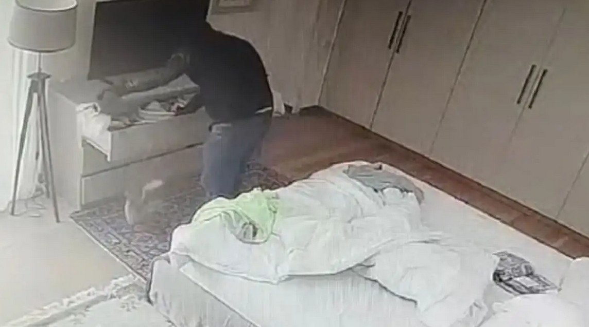 Έπιασαν στην Αστυπάλαια τους διαρρήκτες της Νέας Ερυθραίας με λεία 200.000 ευρώ