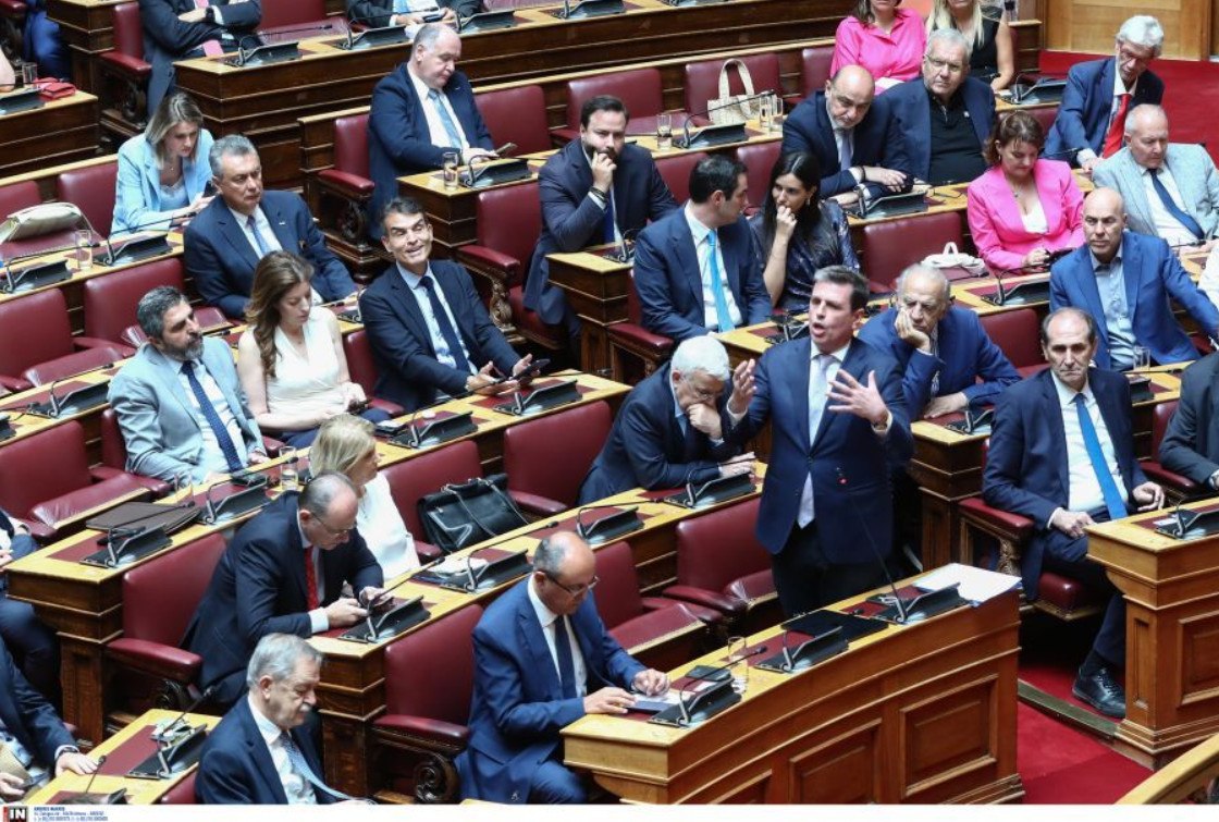 Απορρίφθηκε η άρση ασυλίας των 14 βουλευτών της ΝΔ για την μήνυση που κατέθεσε η Μ. Καρυστιανού- Αντιπαράθεση μεταξύ των κομμάτων