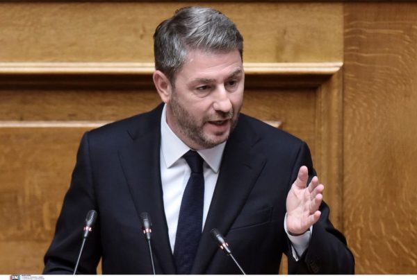 Νίκος Ανδρουλάκης για ΟΠΕΚΕΠΕ: «Ο βασιλιάς είναι γυμνός – Τσάμπα μάγκες Βορίδης και Αυγενάκης»