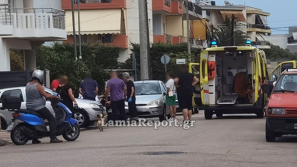 Λαμία: Τροχαίο λόγω ολισθηρότητας με τραυματισμό ντελιβερά (ΦΩΤΟ)