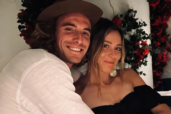 Στέφανος Τσιτσιπάς - Πάουλα Μπαντόσα: Ισπανικό περιοδικό αποκαλύπτει γιατί χώρισαν - Ο αποκλεισμός στο Wimbledon και οι τραυματισμοί