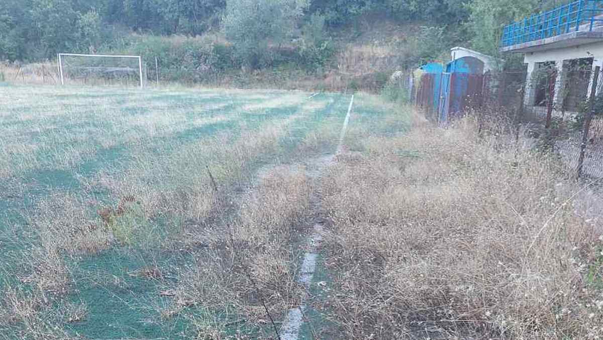 Γήπεδο Τυμφρηστού - Γιατί τέτοια εγκατάλειψη;