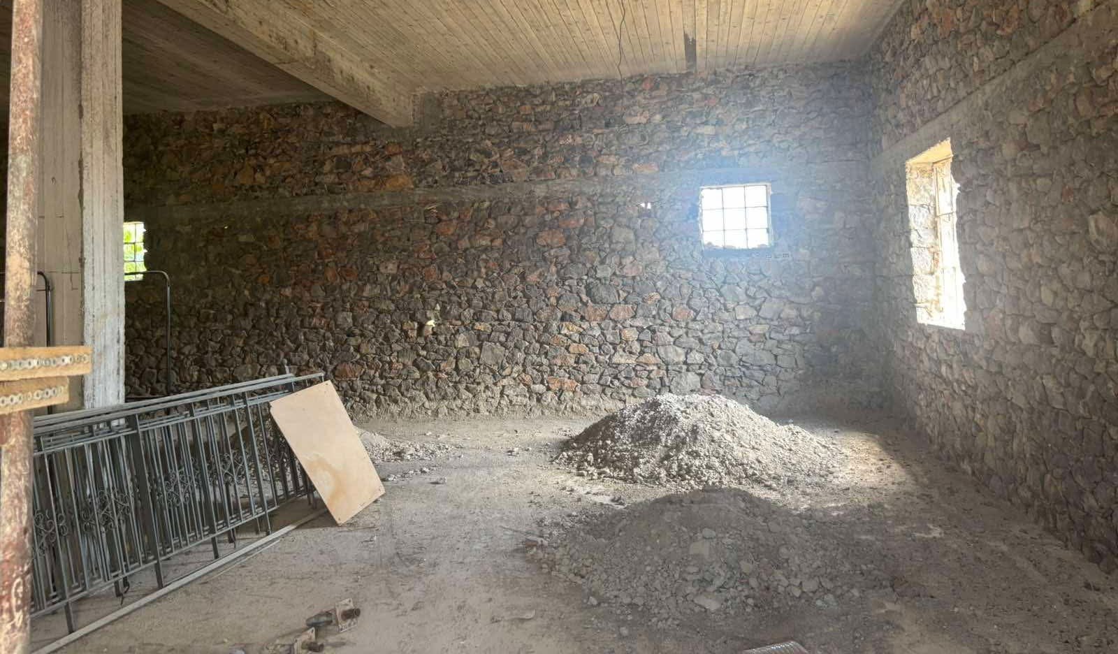 Εργασίες επισκευής του Κοινοτικού κτιρίου στην Παναγίτσα του Δήμου Αμφίκλειας - Ελάτειας