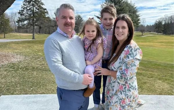 Η «τέλεια οικογένεια» ήταν ένα ψέμα: 34χρονη σκότωσε σύζυγο και παιδιά και στη συνέχεια αυτοκτόνησε