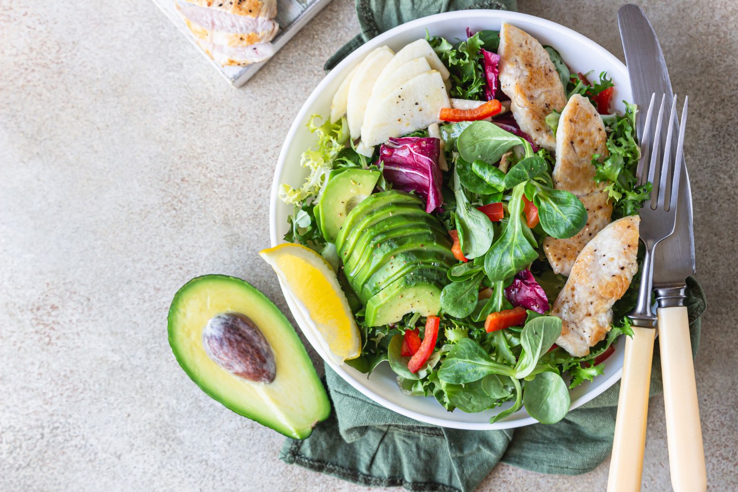 Χοληστερόλη: Πέντε κινήσεις ματ για να την ρίξετε χαμηλά