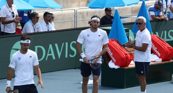 Στέφανος Τσιτσιπάς: «Είναι υπέροχο που έχω ξανά τον πατέρα μου στην ομάδα»