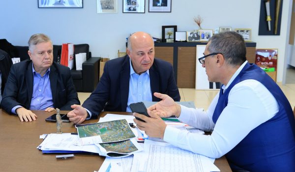 Υπογράφονται οι συμβάσεις για δύο μεγάλα αρδευτικά έργα σε Καρδίτσα και Φάρσαλα