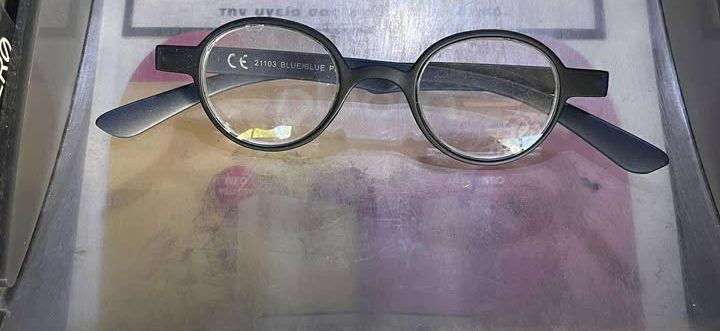 Βρέθηκαν παιδικά γυαλιά μυωπίας στο κέντρο της Λαμίας