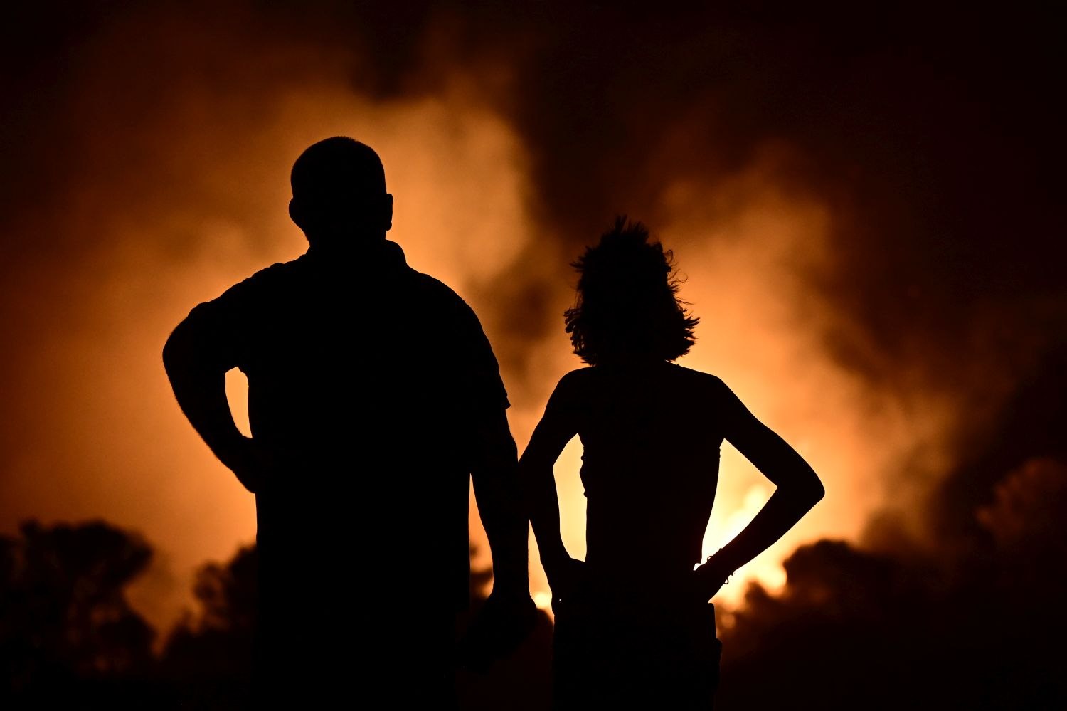 Στήριξη στους πυρόπληκτους από τη φωτιά στην Κερατέα: Άνοιξε η πλατφόρμα για δωρεάν διαμονή σε ξενοδοχεία