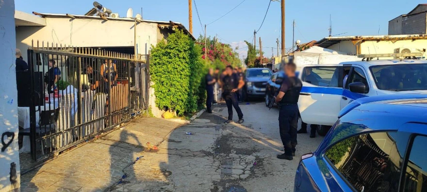 Βίντεο από την επιχείρηση της ΕΛΑΣ μετά τη «βροχή» από σφαίρες ανάμεσα σε Ρομά και ομογενείς στον Ασπρόπυργο - 17 συλλήψεις