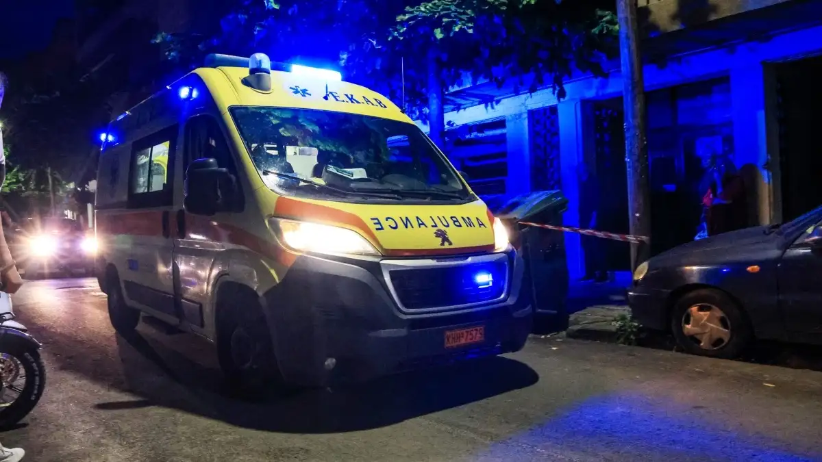 Ταξιτζής τράκαρε ταξίαρχο και ανθυπαστυνόμο της αστυνομίας σε μοτοσυκλέτα και τους εγκατέλειψε στη Θεσσαλονίκη - Συναγερμός για τον εντοπισμό του