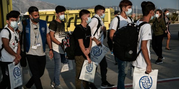 Νέο πλαίσιο για τη διαπίστωση της ανηλικότητας αιτούντων άσυλο: Κοινή υπουργική απόφαση Πλεύρη-Γεωργιάδη