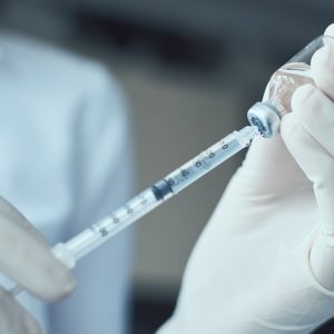 Θεοδώρα Ψαλτοπούλου: «Νωρίτερα ξεκίνησε η επιδημία της γρίπης, ποιοι πρέπει να εμβολιαστούν πρώτοι»