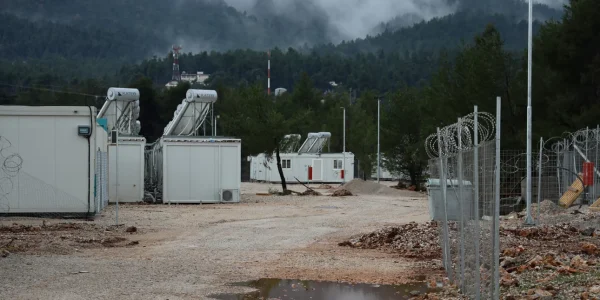 Έρχεται κρησάρα για τις ΜΚΟ στο μεταναστευτικό - Πότε θα διαγράφονται από το Μητρώο, σφίγγει ο οικονομικός έλεγχος