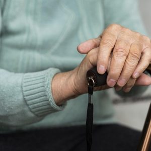 Λαμία: Η γιαγιά, ο γείτονας και ο «λογιστής» που μετρούσε τα κοσμήματα!