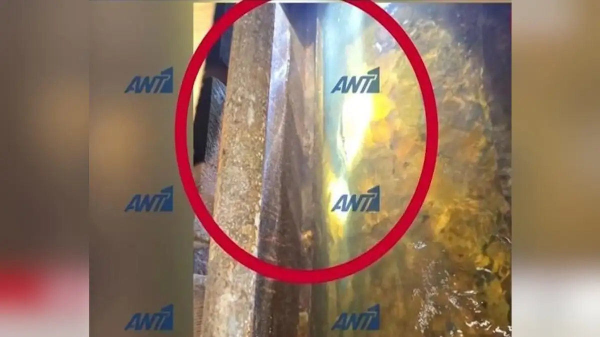 Νέα Στύρα: Εικόνες από τα ρήγματα του φέρι μποτ που προσάραξε σε ξέρα