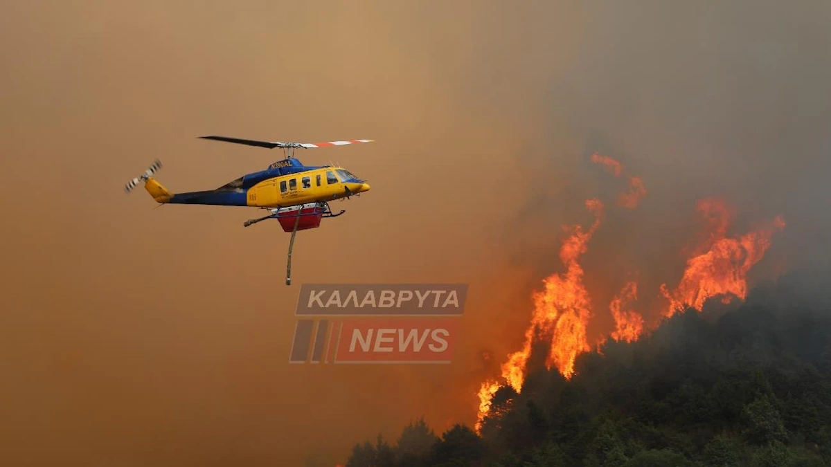 Φωτιά στο Λιβάδι Καλαβρύτων: Ενισχύθηκαν οι πυροσβεστικές δυνάμεις – Καταγγελίες για εμπρησμό