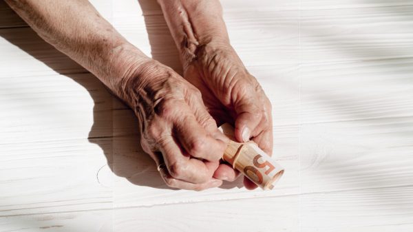 Αναδρομικά σε 47.055 συνταξιούχους στις 25 Αυγούστου από τον ΕΦΚΑ – Ποιοι είναι οι δικαιούχοι