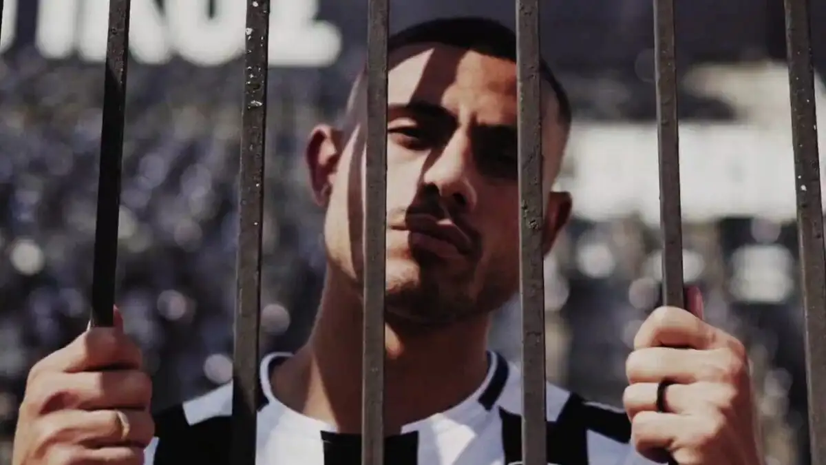 Ο ΠΑΟΚ ανακοίνωσε τον Γιώργο Γιακουμάκη με μεξικάνικη σαπουνόπερα