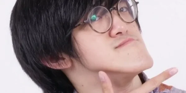 Ο Ιάπωνας YouTuber με το «μακρύτερο πηγούνι στον κόσμο» που έγινε viral