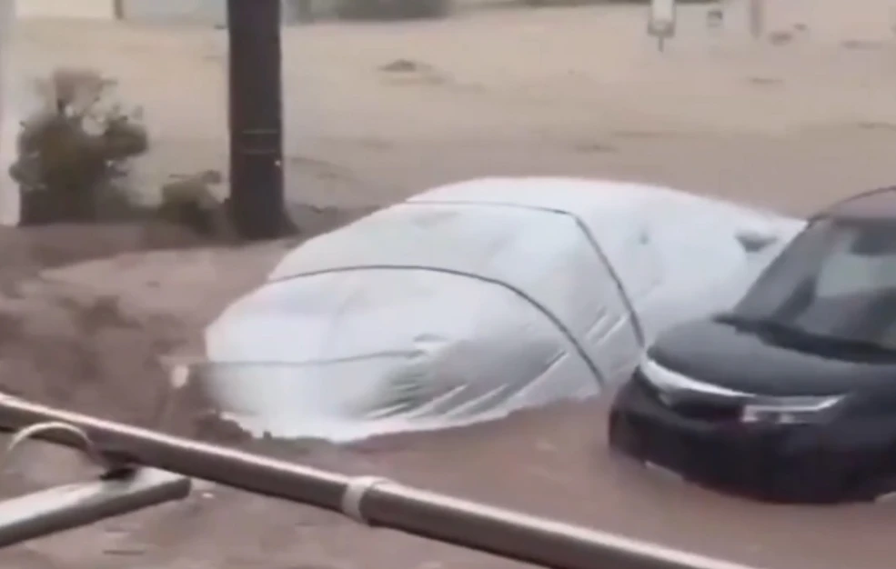 Καταρρακτώδεις βροχές και πλημμύρες στην Ιαπωνία: Απομακρύνονται εκατομμύρια κάτοικοι, αγνοούμενοι μετά από κατολισθήσεις