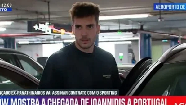 Ο Φώτης Ιωαννίδης έφτασε στη Λισαβόνα: «Μίλησα με τον Βαγιαννίδη, πολύ χαρούμενος που είμαι εδώ»