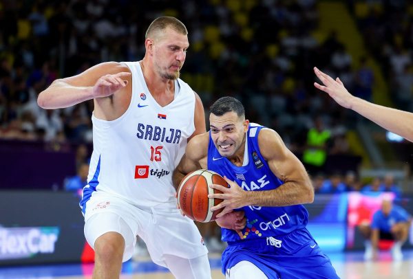 Ελλάδα – Σερβία 66-76: Η εθνική μπάσκετ «υποκλίθηκε» στον Νίκολα Γιόκιτς, στο πρώτο της φιλικό στην Κύπρο