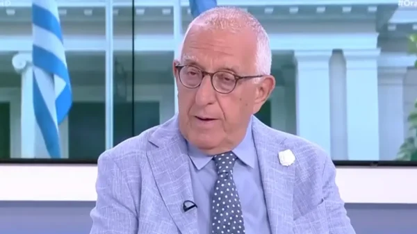 «Κόφτη» στο μικρόφωνο για όσους υπερβαίνουν τους χρόνους ομιλίας, προανήγγειλε ο Κακλαμάνης - «Θα αφορά από τον πρωθυπουργό μέχρι τον τελευταίο βουλευτή»