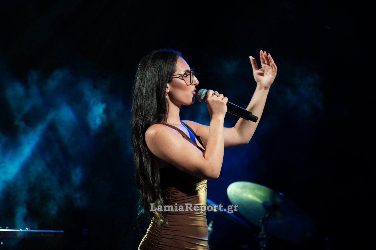 Στυλίδα: Η Κλαυδία απογείωσε την κεντρική πλατεία στη μεγάλη γιορτή της ανάπλασης