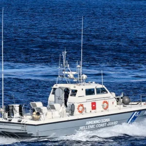 Τραγικός θάνατος για 12χρονο σε άφιξη μεταναστών στη Σάμο: Βρέθηκε νεκρός στο νερό χτυπημένο από την προπέλα