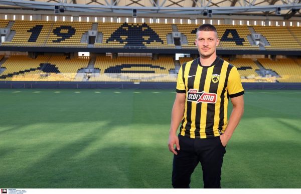 Λούκα Γιόβιτς: Η εμπλοκή του Ερυθρού Αστέρα και η αγωνιστική κατάστασή του