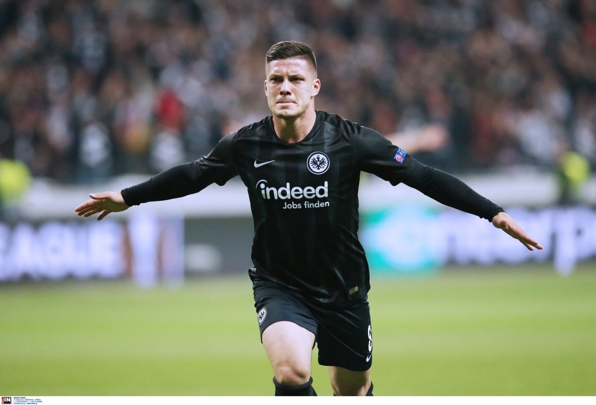 ΑΕΚ και Λούκα Γιόβιτς ήρθαν σε οριστική συμφωνία, περνάει από ιατρικά και ανακοινώνεται ο παίκτης