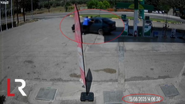 Λαμία: Πήραν τα πρατήρια με τη σειρά και έβαζαν βενζίνη χωρίς να πληρώσουν -  Τους κατέγραψε η κάμερα - ΒΙΝΤΕΟ