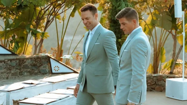 Ο Κασσελάκης δημοσίευσε για πρώτη φορά φωτογραφίες του από τον γάμο με τον Τάιλερ