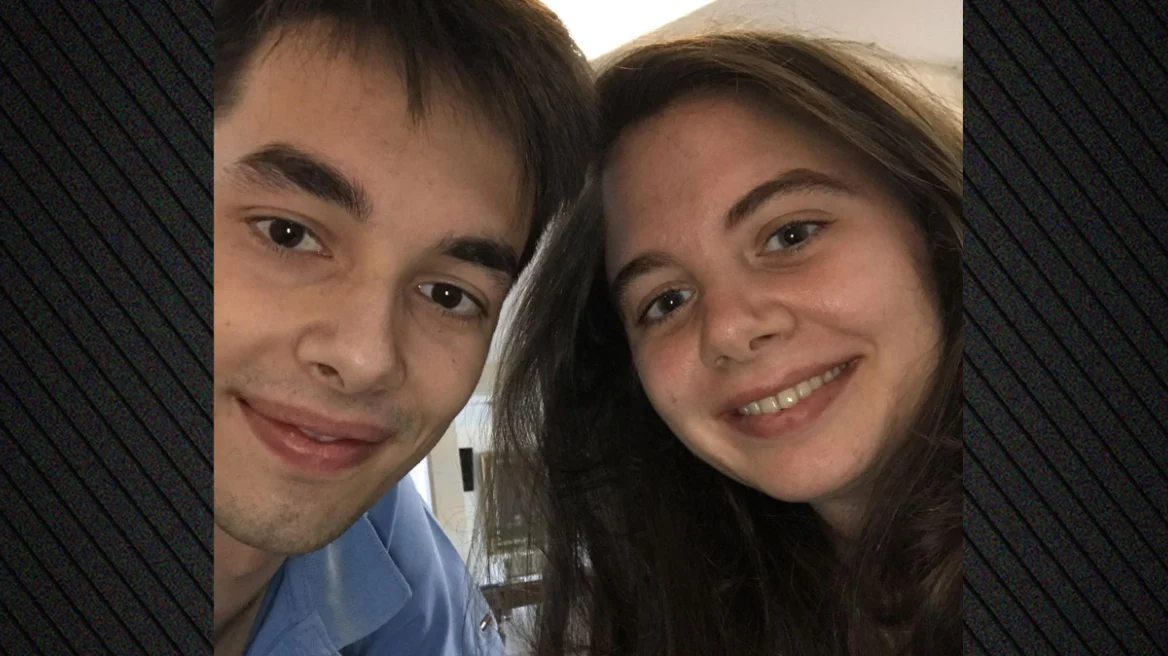 «Αδελφούλα μου, πώς να αντέξω χωρίς εσένα...» Το σπαρακτικό αντίο του Κώστα Σαμαρά στη Λένα