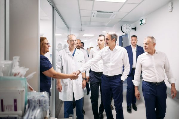 Κυριάκος Μητσοτάκης: Το ΕΣΥ γίνεται πιο ανθρώπινο – 3 στους 4 είναι ικανοποιημένοι με την περίθαλψη στα δημόσια νοσοκομεία